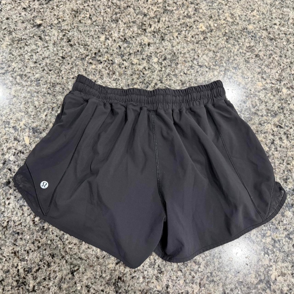 Lululemon Hotty Hot Short II *Long 4" Black